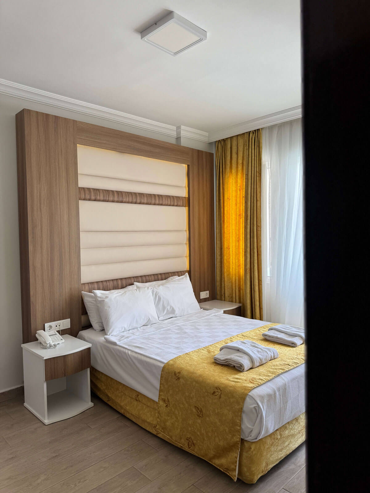Double Aile Odası || Tuğra Suit Otel Alanya